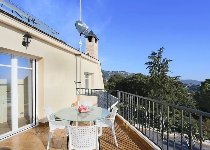 Estrella - Costa Brava Homestay