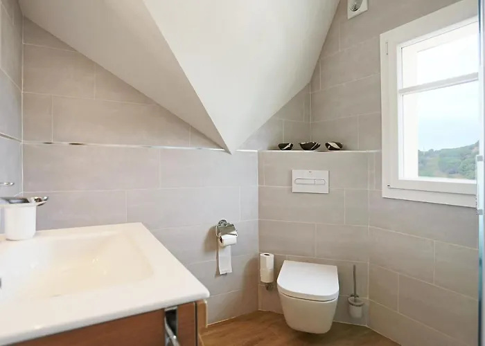 Estrella - Costa Brava Homestay